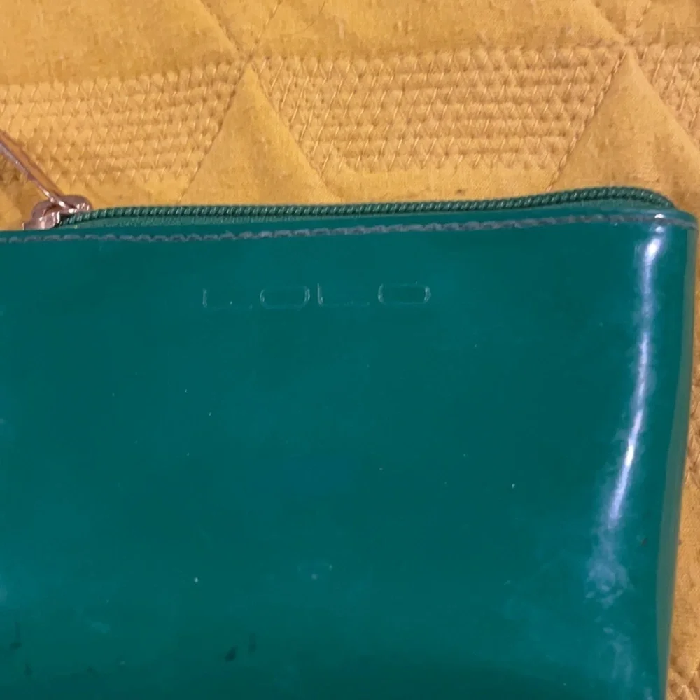 LOLO avery heart pouch